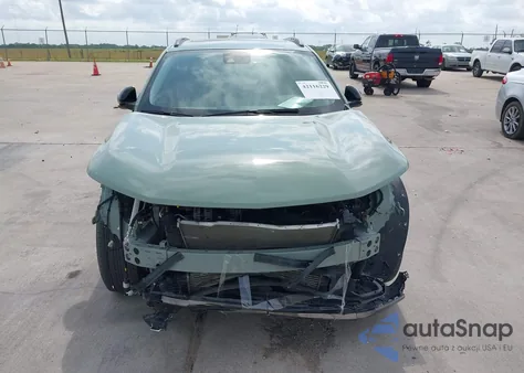 2024 Chevrolet Trax Fwd Activ z USA, uszkodzony, nr VIN KL77LKE21RC086696